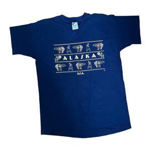 Vintage Fruit of the Loom Heavy Cotton Alaska Souvenir Graphic Crewneck Tshirt